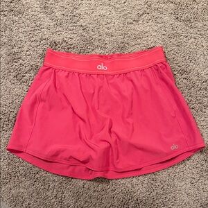 ALO Yoga Women's Vibrant Pink Athletic Shorts